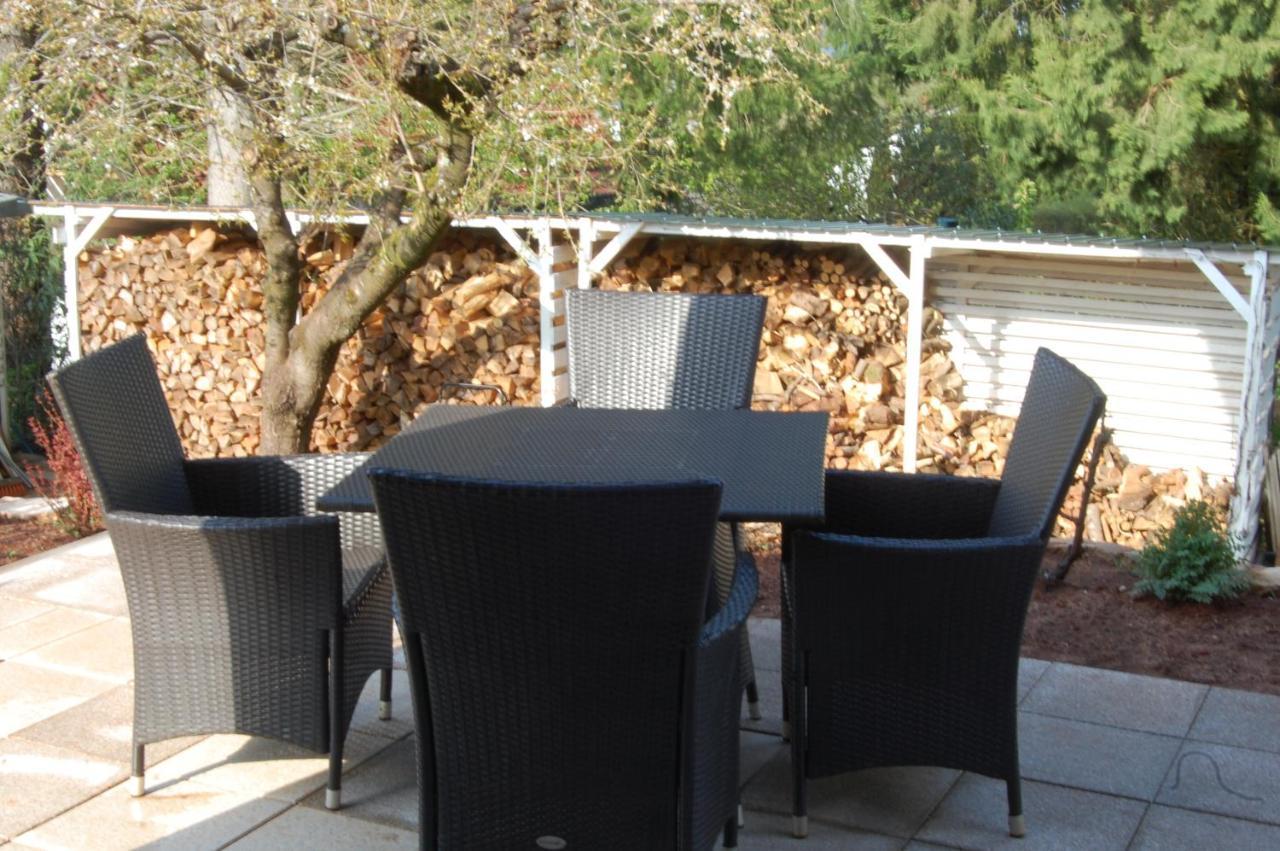 Wohnung Mit Kamin Terrasse Und Grill In Der Naehe Von Nuernberg Burgthann Εξωτερικό φωτογραφία